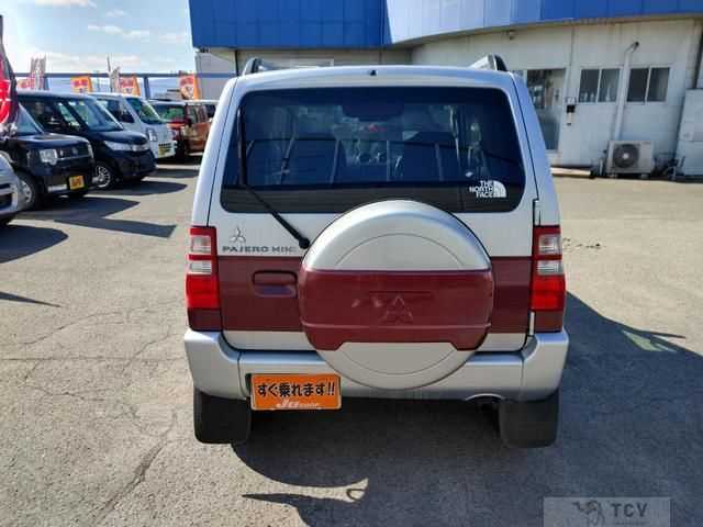 2010 Mitsubishi Pajero Mini