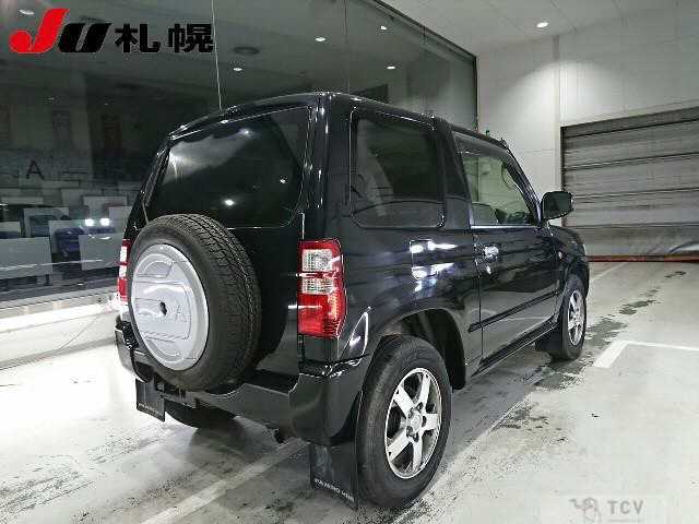 2012 Mitsubishi Pajero Mini