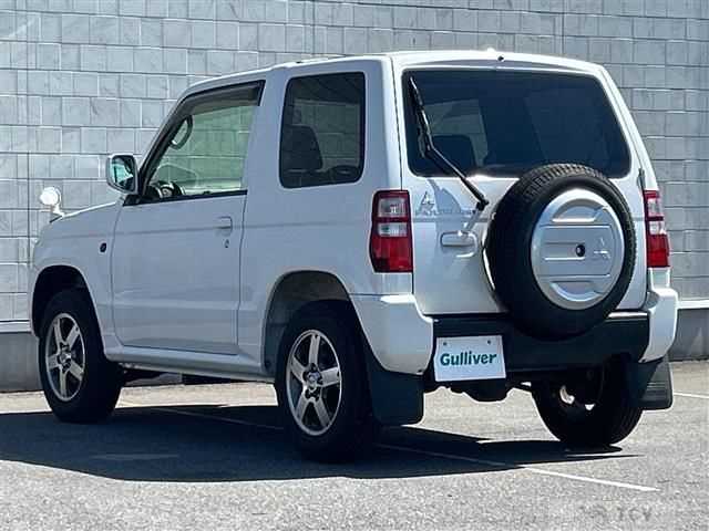 2013 Mitsubishi Pajero Mini