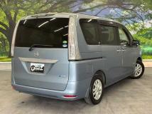 2013 Nissan Serena