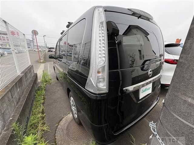 2016 Nissan Serena