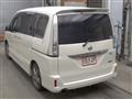 2013 Nissan Serena