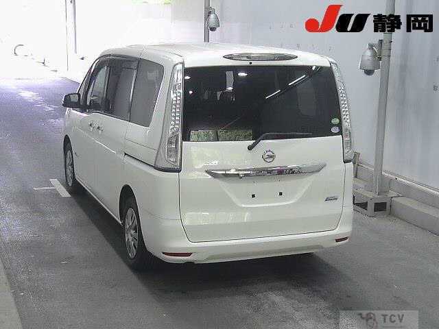 2015 Nissan Serena