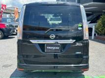 2015 Nissan Serena