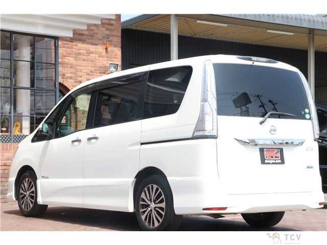 2014 Nissan Serena