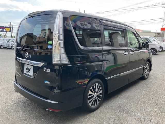 2015 Nissan Serena