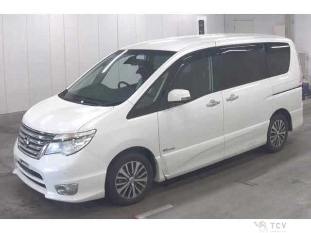 2015 Nissan Serena