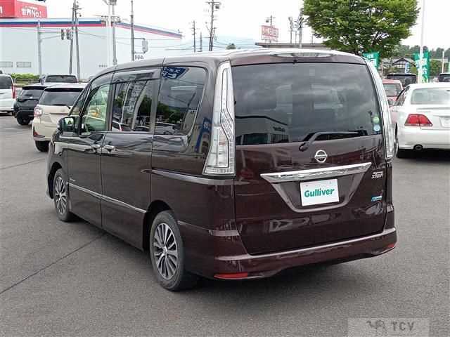 2015 Nissan Serena