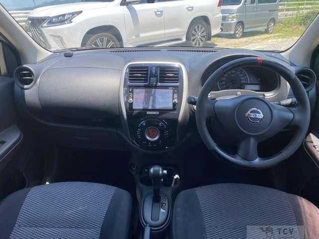 2017 Nissan March