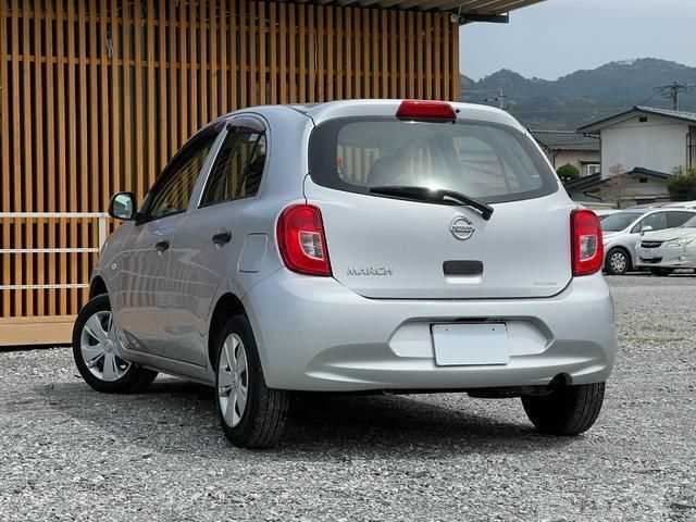 2015 Nissan March