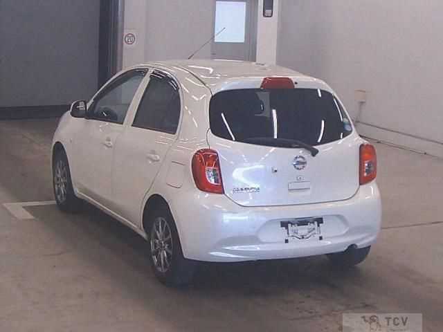 2017 Nissan March