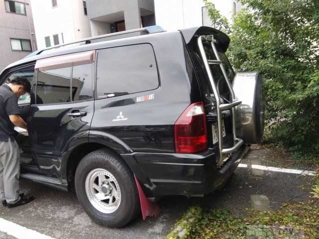 2006 Mitsubishi Pajero