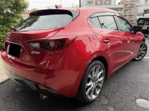 2014 Mazda Axela Sport