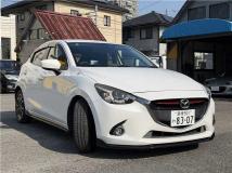 2016 Mazda Demio