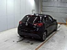 2016 Mazda Demio