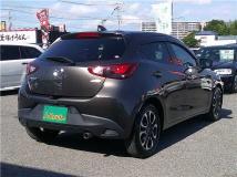 2016 Mazda Demio