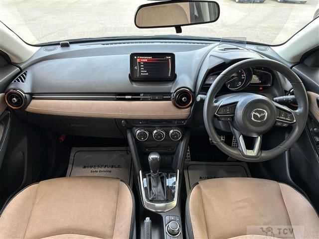 2017 Mazda Demio