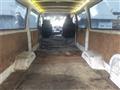 2009 Nissan Caravan