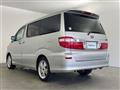 2003 Toyota Alphard