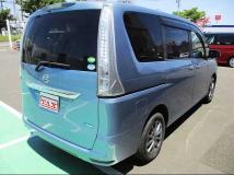 2014 Nissan Serena