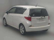 2011 Toyota Ractis
