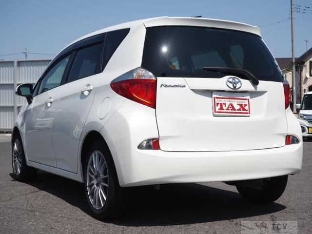2012 Toyota Ractis