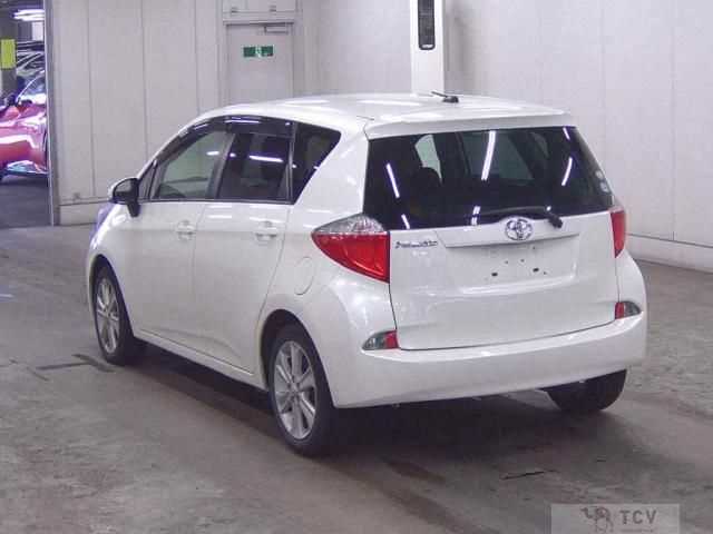 2012 Toyota Ractis