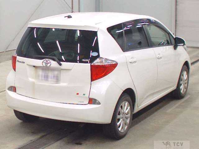 2014 Toyota Ractis