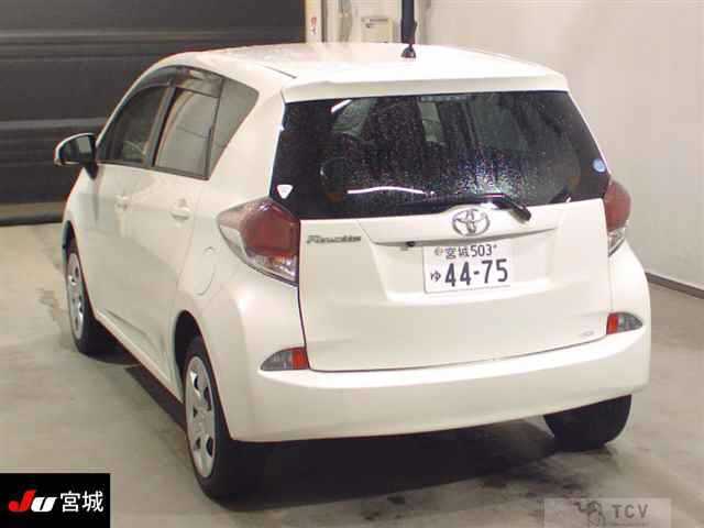 2015 Toyota Ractis