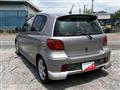 2003 Toyota Vitz