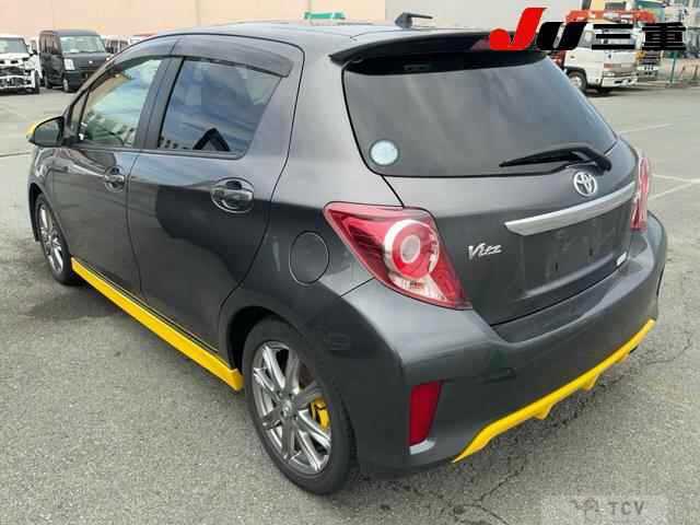 2013 Toyota Vitz