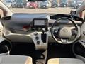 2016 Toyota Sienta