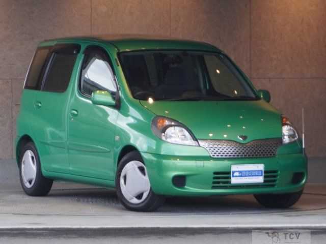 2001 Toyota Fun Cargo