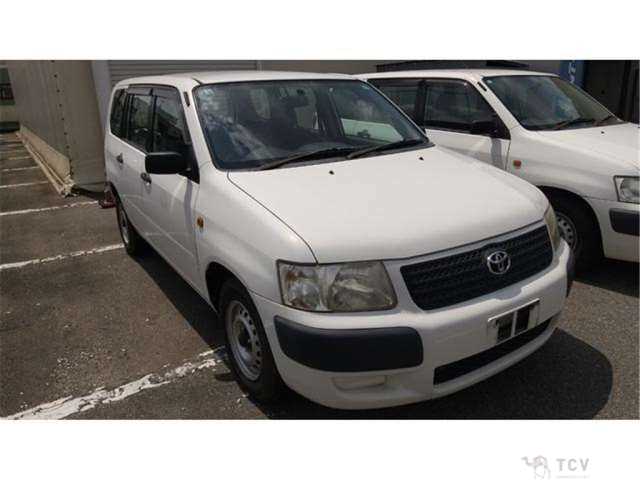 2011 Toyota Succeed Van