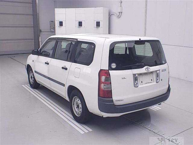 2013 Toyota Succeed
