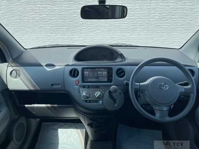 2010 Toyota Sienta