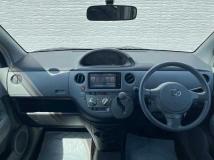 2010 Toyota Sienta