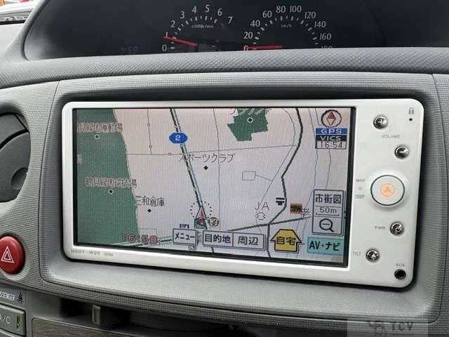 2010 Toyota Sienta