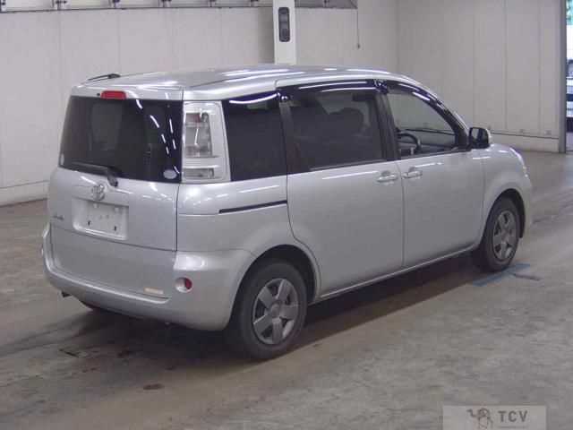 2013 Toyota Sienta