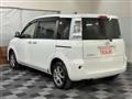 2012 Toyota Sienta