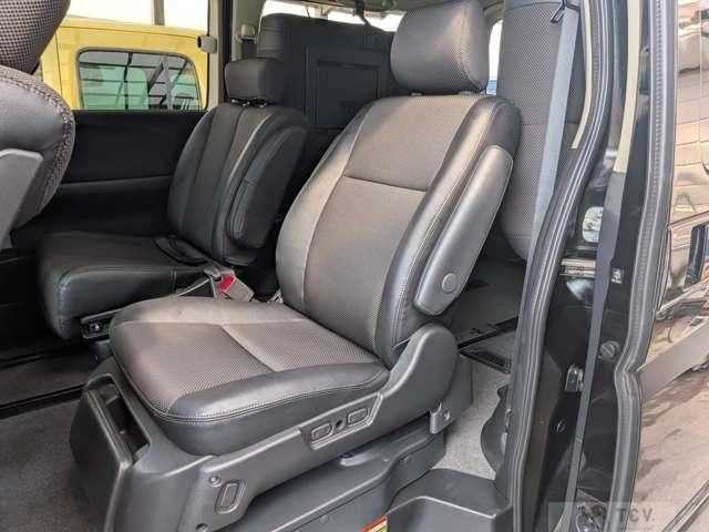 2008 Nissan Elgrand