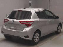 2017 Toyota Vitz