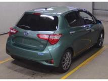 2017 Toyota Vitz