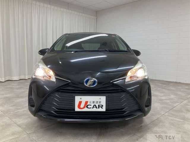 2017 Toyota Vitz