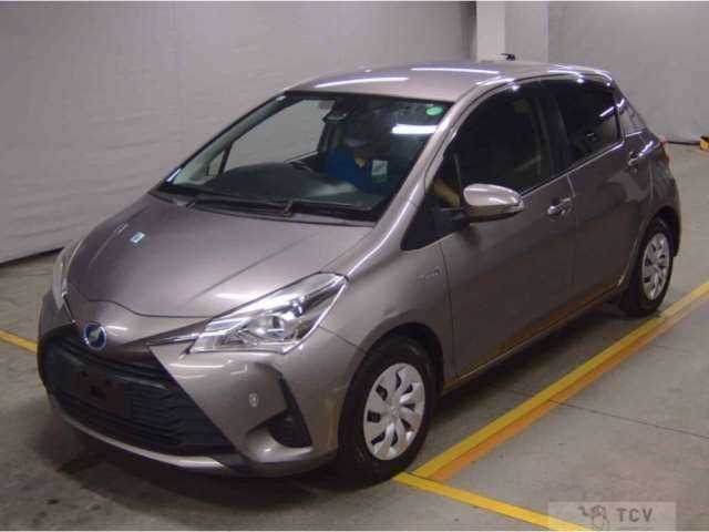 2017 Toyota Vitz