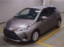 2017 Toyota Vitz