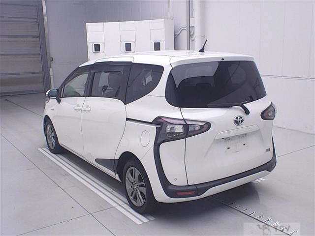 2015 Toyota Sienta