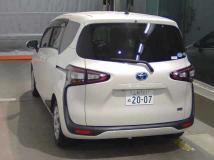 2015 Toyota Sienta