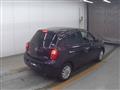 2017 Nissan March