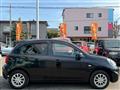 2017 Nissan March